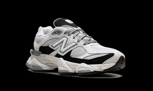 9060 "Grey Jet Black"